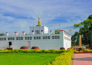 पर्यटकको पर्खाईमा लुम्बिनी