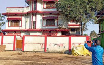 घर नेपाल , बाटो भारतको ९ महिना देखि घरबाट निस्कन पाएनन्