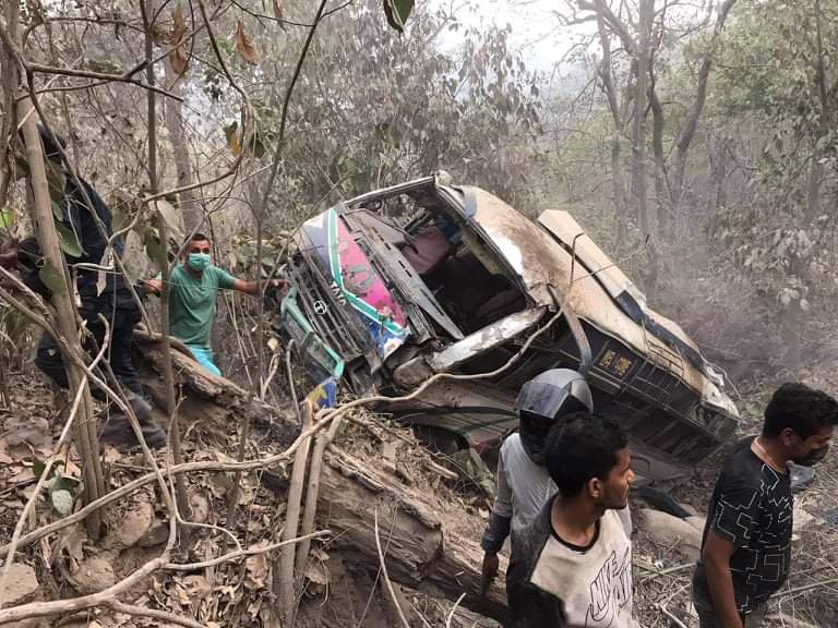दाउन्ने दुर्घटना अपडेट : घाइते मध्ये ३ जनाको मृत्यु