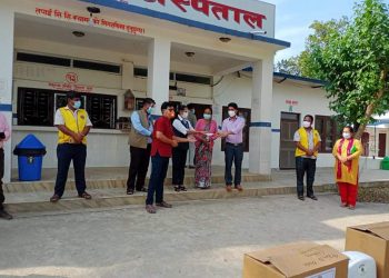 लायन्स क्लव अफ नवलपुर कावासोतीद्वारा जिल्ला अस्पतालको अक्सिजन प्लान्टलाई आर्थिक सहयोग