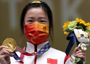 चीनले जित्यो ओलम्पिकको पहिलो स्वर्ण