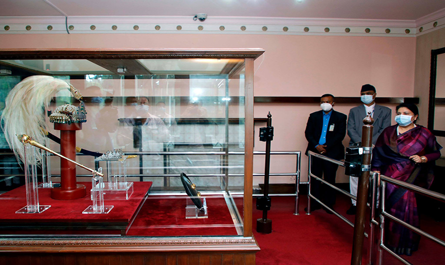 नारायणहिटी संग्रहालयमा राष्ट्रपति भण्डारी (फोटो फिचर)