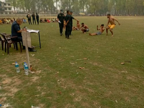 सजिलो छैन म्यादी प्रहरी बन्न (फोटो फिचर) 4