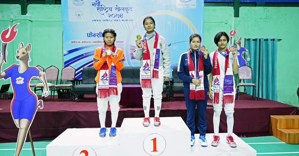 नवौँ राष्ट्रिय खेलकुद : फेन्सिङमा राजेन्द्र, रमा र ओमकारलाई स्वर्ण पदक
