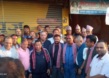 गैंडाकोटमा एमाले जिल्ला कमिटी सदस्य सहित ६८ जना नेपाली कांग्रेस प्रवेश